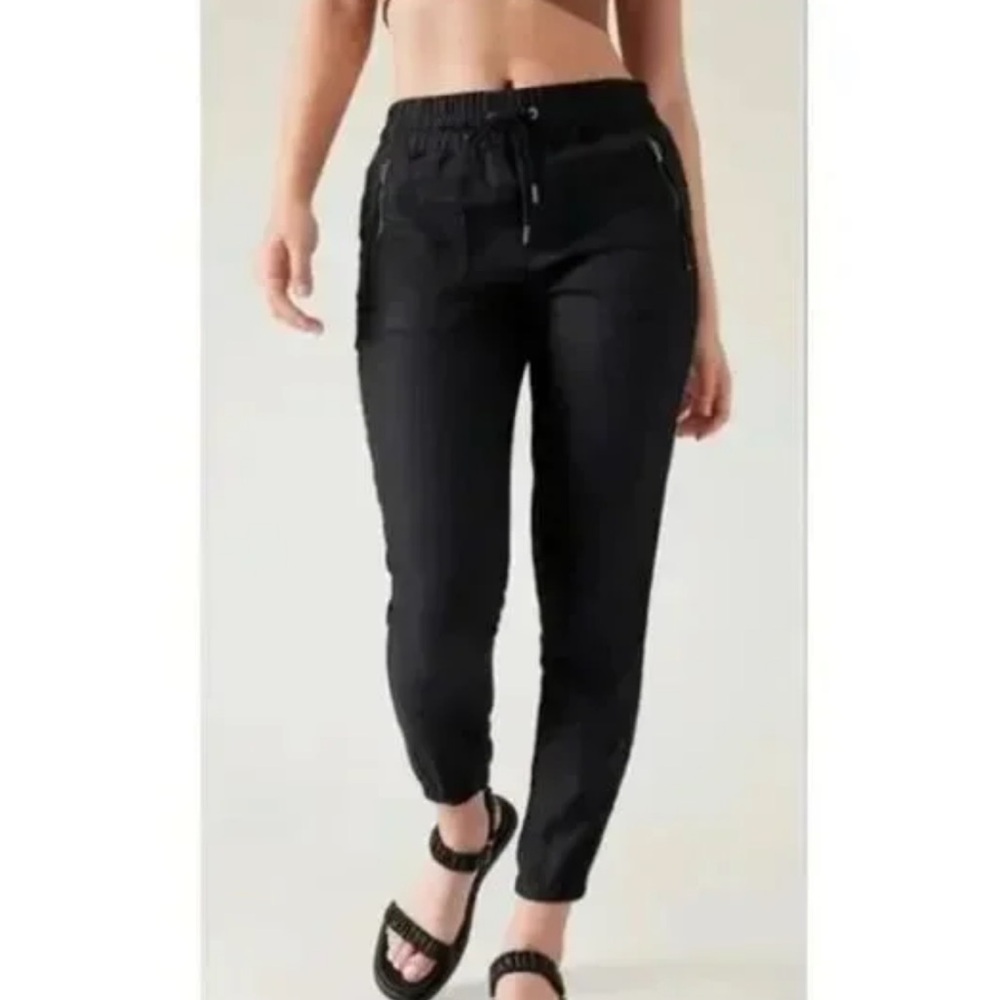 Athleta woman’s black Joggers